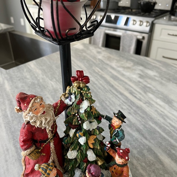 Traditional Santa Claus and friends Christmas  decor holds a candle really nice - Picture 4 of 14